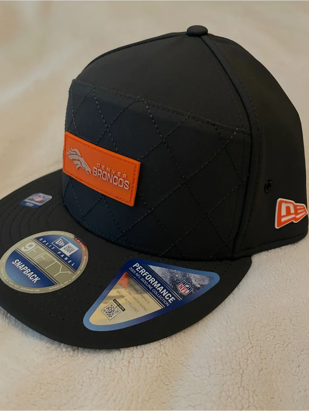 NWT NFL Denver Broncos New Era Gray Training Camp Snapback Hat